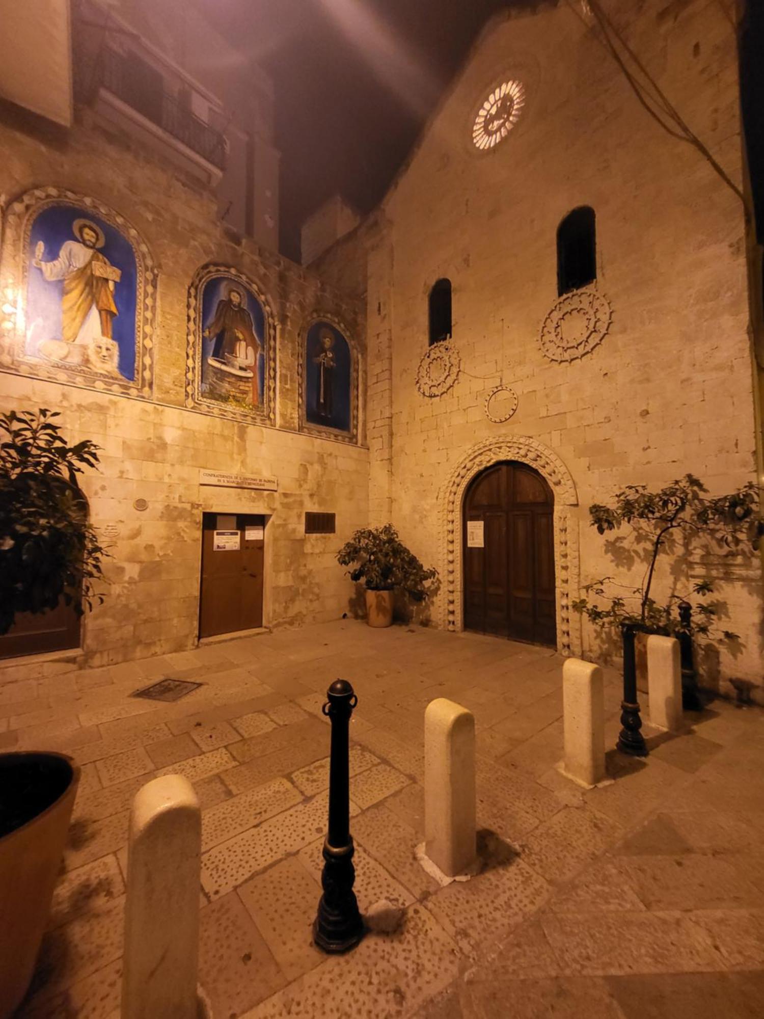 A Casa Di Nat E Jo Apartment Bari Luaran gambar